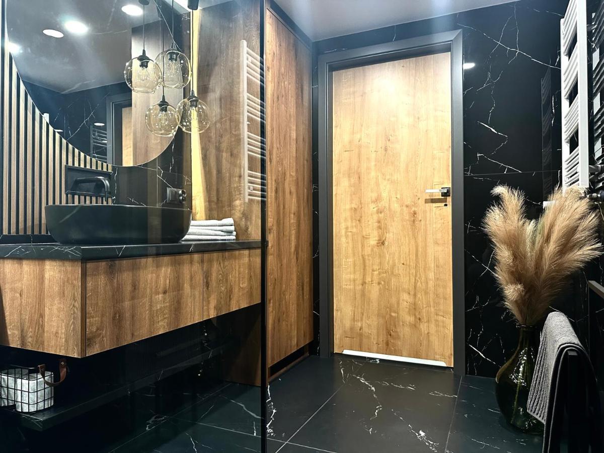 Michalczyka 1D ~ Self Check-In 20H Apartment Wroclaw Ngoại thất bức ảnh